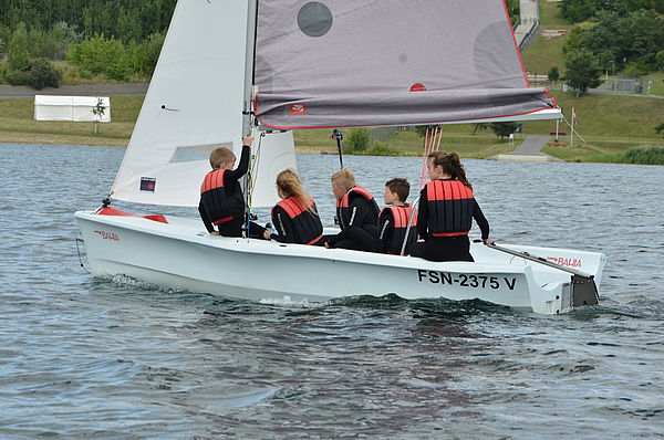 Segeln mit Kindern auf dem Markkleeberger See bei Leipzig